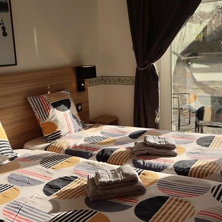 Le Relais De Porz Morvan Plomodiern Bagian luar foto