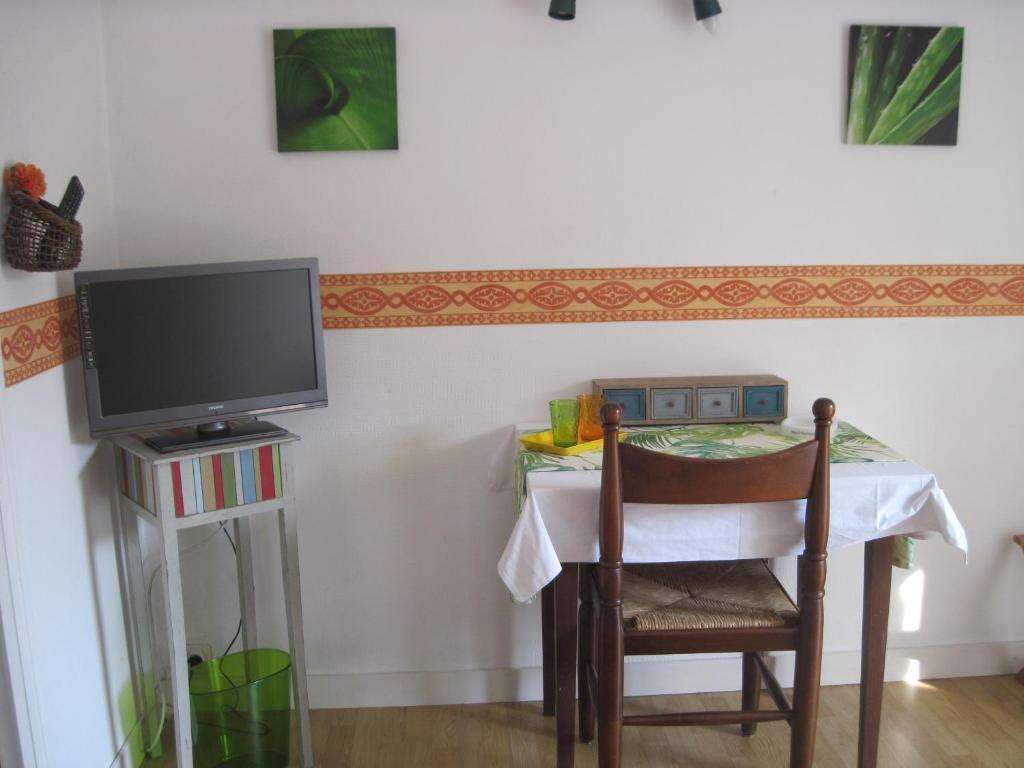 Le Relais De Porz Morvan Plomodiern Bagian luar foto